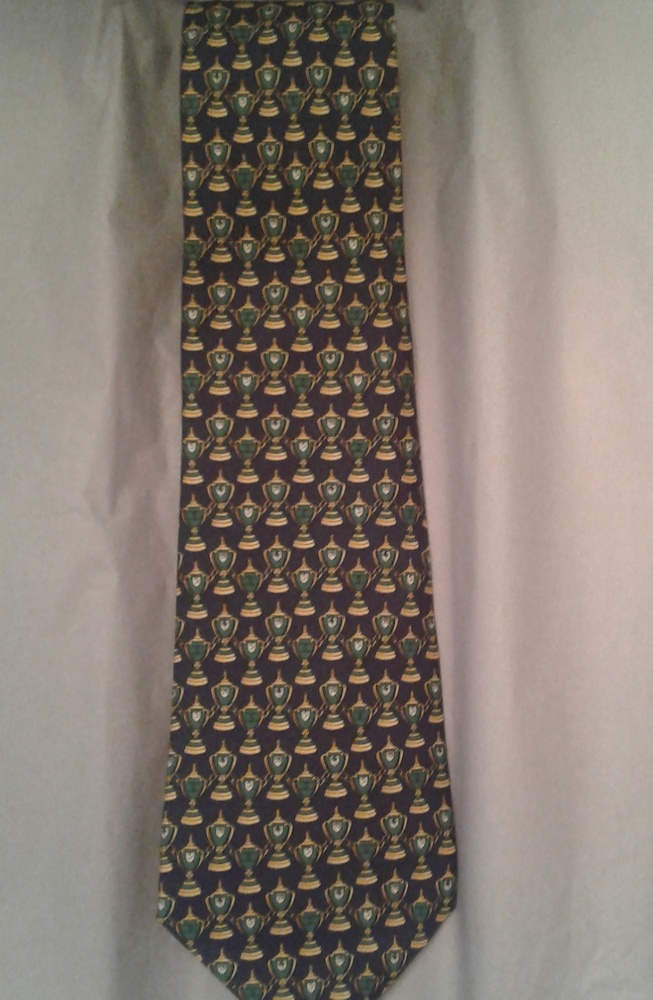 🏆 CHANEL 💯% Silk Trophies Tie 🏆 - Picture 6 of 6